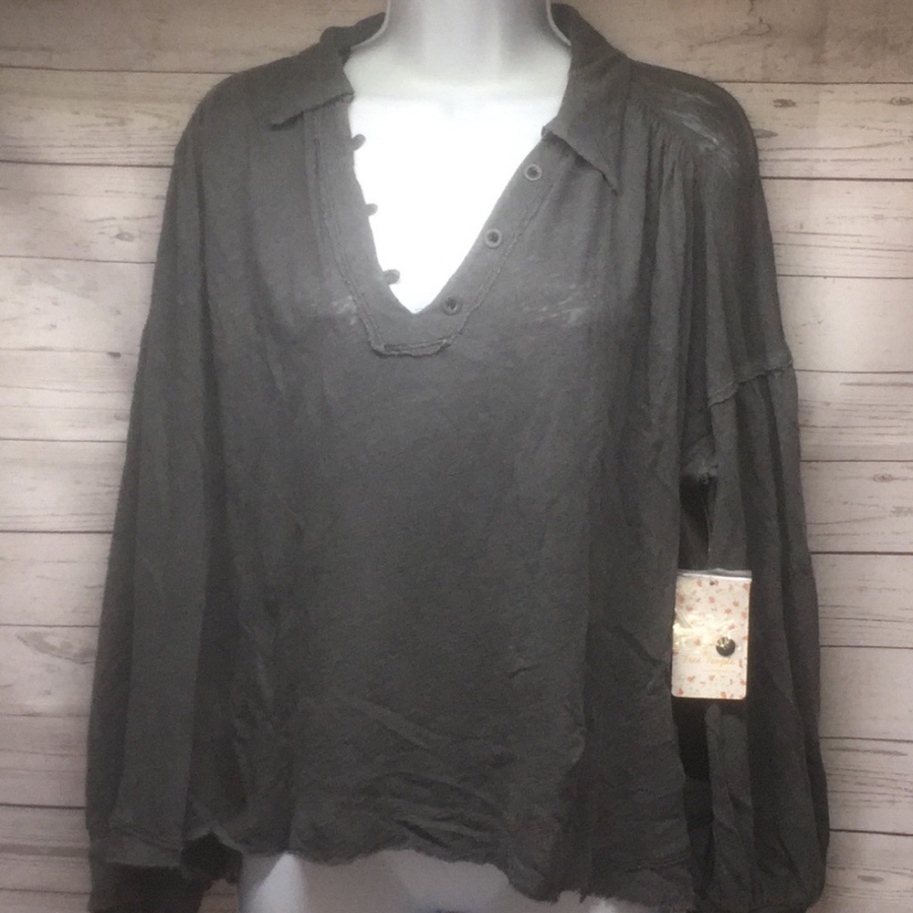 Women's Washed Charcoal Button-V Neck Long Sleeve Top. New With No Tags
